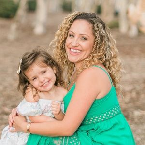 Meet your Posher, Alicia